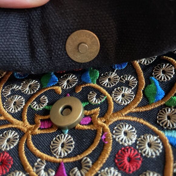 Women's Embroidered Floral Boho Shoulder Bag Purse Small - Picture 8 of 10